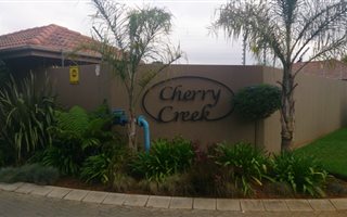 2 Bedroom Townhouse in Brentwood Park