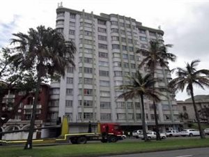 1.5 Bed Apartment in Durban CBD