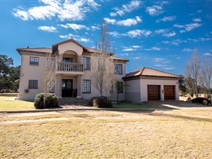 4 Bed House in Grootfontein Estate