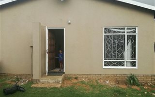 3 Bedroom House in Dewalt Hattingh Park