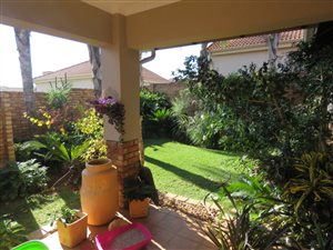 2 Bed Townhouse in Amberfield Manor