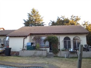 3 Bed House in Sherwood Gardens