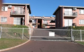 2 Bedroom Apartment in Empangeni Central