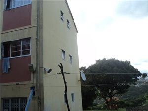 2 Bed Apartment in Woodhurst