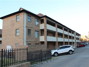 2 Bed Apartment in Erand Gardens