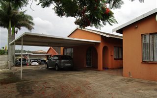 3 Bedroom House in Greenbury