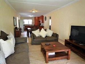 2 Bed Apartment in Paulshof