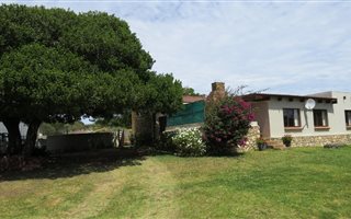 68 ha Farm in Jongensfontein