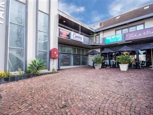 192 m² Commercial space in Somerset West Central
