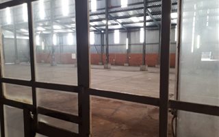2000 m² Industrial space in Rustenburg Central