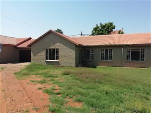 3 Bed House in Doornpoort and surrounds