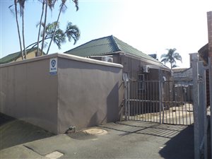 200 m² Commercial space in Windermere