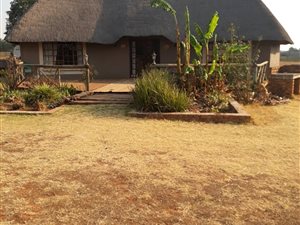 5.5 ha Farm in Zesfontein AH