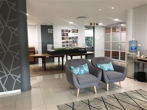 613 m² Commercial space in Somerset Park