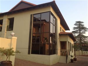 3 Bed Townhouse in Wilkoppies