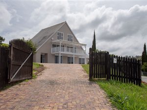 7 Bed House in Westhill