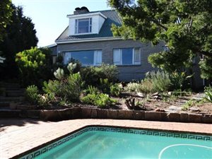 4 Bed House in Protea Heights