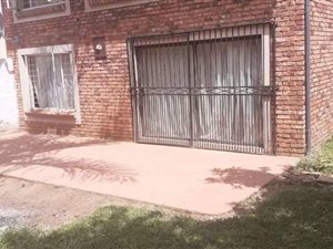 3 Bed House in Mountain View