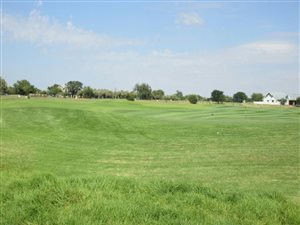 600 m² Land available in Vaal de Grace Golf Estate
