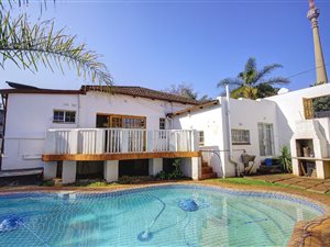 9 Bed House in Auckland Park
