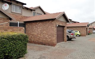3 Bedroom Townhouse in Jansen Park