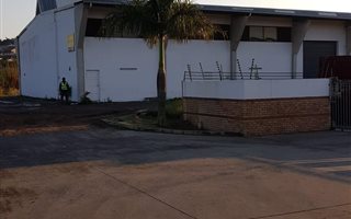 1300 m² Industrial space in Springfield Park