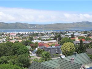 2 Bed Apartment in Knysna Central