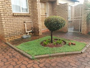 2 Bed Townhouse in Kanonkop