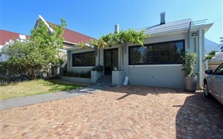4 Bedroom House in Observatory
