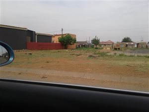 1693 m² Land available in Ngema