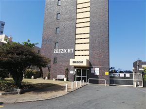2 Bed Flat in Amanzimtoti