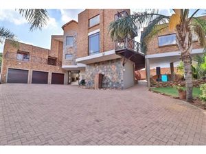 5 Bed House in Meyersdal