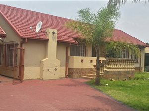3 Bed House in Mackenzie Park