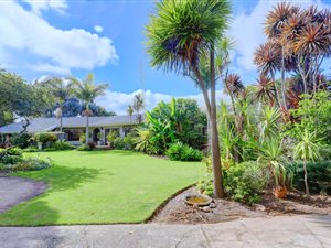 7 Bed House in Camphers Drift