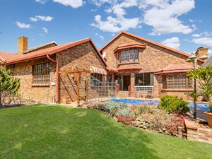 3 Bed House in Dowerglen
