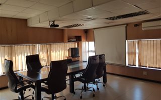 161 m² Office Space in Phoenix