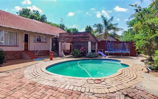 4 Bedroom House in Elandsrand