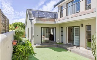4 Bedroom House in Schonenberg Estate