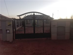 1 Bed House in Ikageng