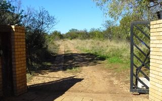 1 ha Land available in Kameelfontein and surrounds