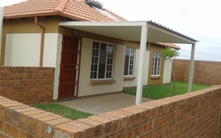 3 Bedroom House in The Reeds