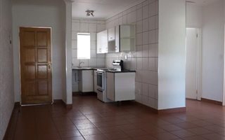 2 Bedroom Townhouse in Kew