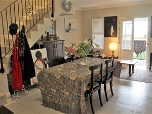 2 Bed Apartment in Nooitgedacht Estate