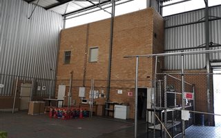 985 m² Industrial space in Longmeadow