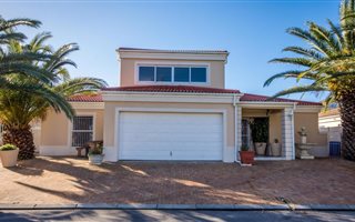 3 Bedroom House in Somerset Ridge