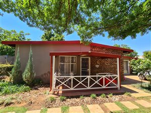 4 Bed House in Miederpark