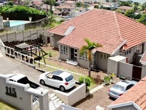 4 Bed House in Ocean View