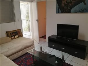2 Bed House in Saxonwold