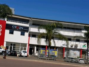 650 m² Retail Space in Greenwood Park