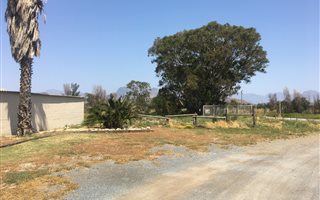 22.1 ha Farm in Worcester and surrounds